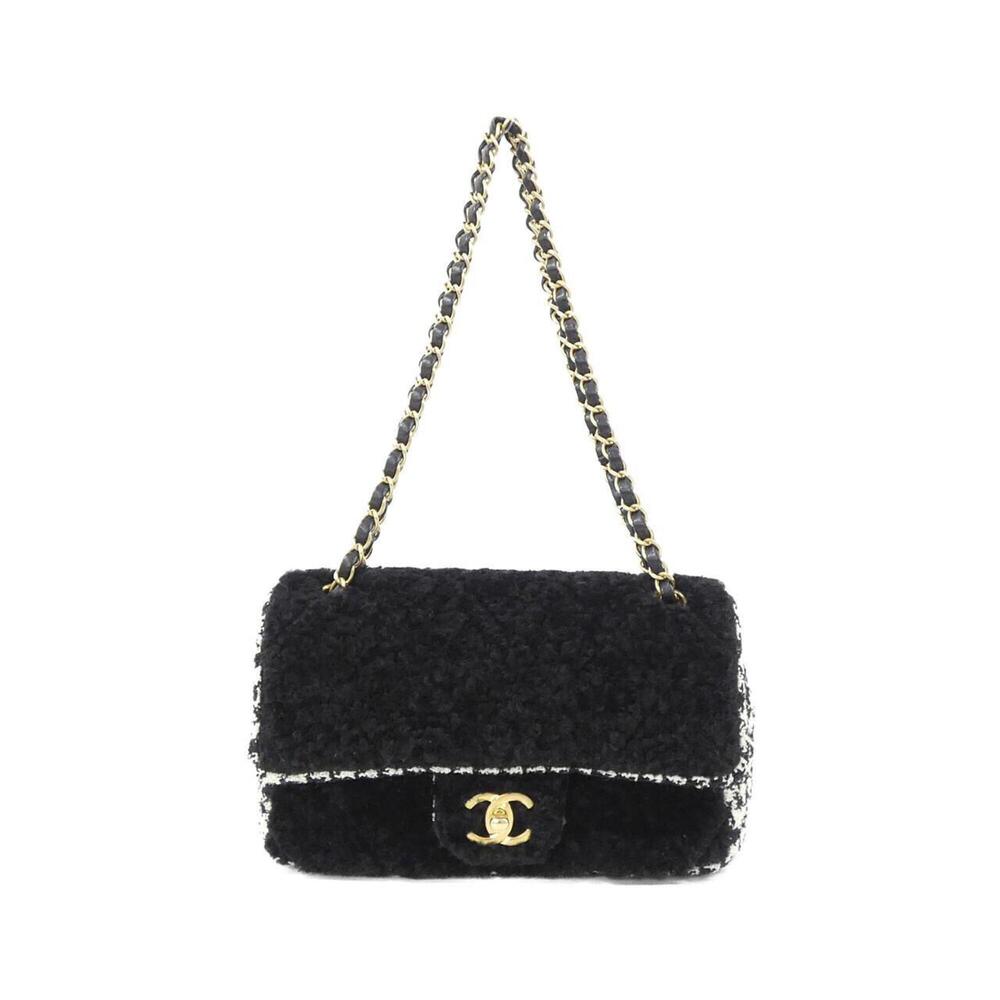 Chanel shoulder bag